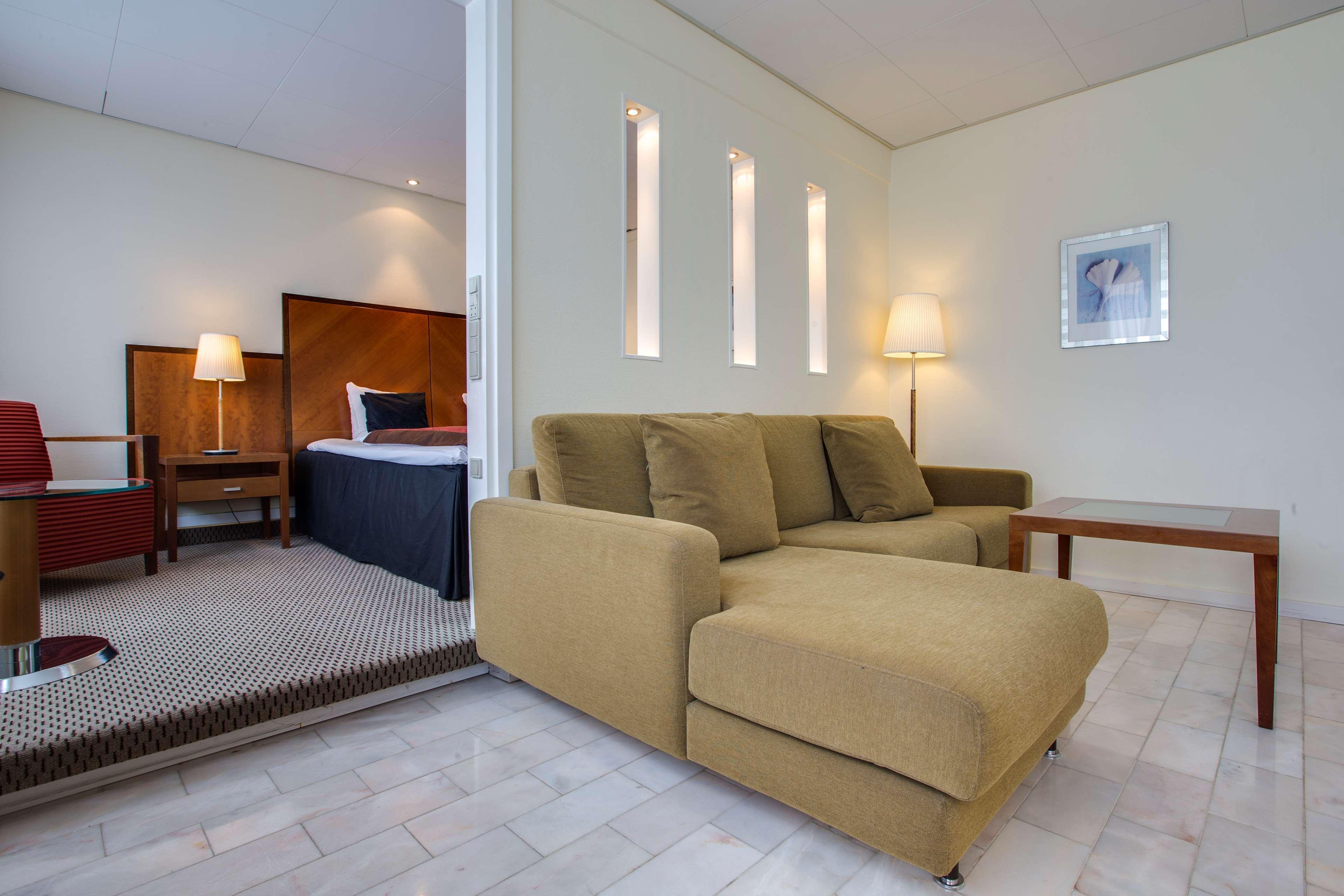 Best Western Plus Airport Hotel Copenaghen Esterno foto